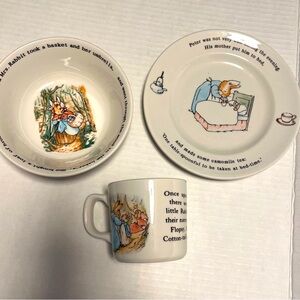 Wedgwood Peter Rabbit Porcelain Set